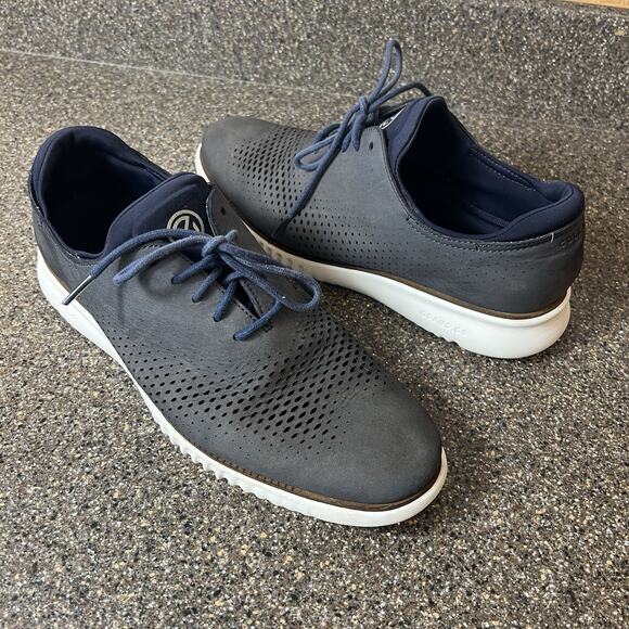 Cole Haan Grand.Os ZeroGrand Mens Sz 9.5M Shoe Gray Nubuck Casual Comfort Oxford - Picture 1 of 11